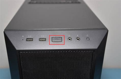 電腦主機啟動但是顯示屏不亮(電腦主機啟動但是顯示屏不亮和鍵盤有關系嗎)縮略圖
