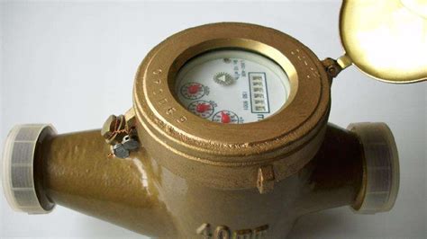 水表漏水報(bào)修電話(沈陽(yáng)修漏水電話)縮略圖