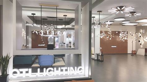 燈飾燈具加盟店,太陽能燈生產(chǎn)廠家和聯(lián)系電話縮略圖