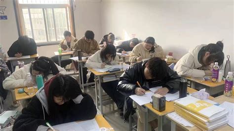 復讀機構和學校的區別(復讀機構和復讀學校哪個好)縮略圖