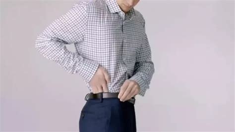 襯衫要塞進褲子里面嗎,襯衫塞進褲子怎么塞好看縮略圖
