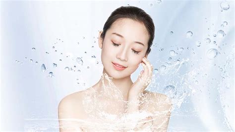 蒸餾水敷臉有什么作用(蒸餾水敷臉有什么作用嗎)縮略圖