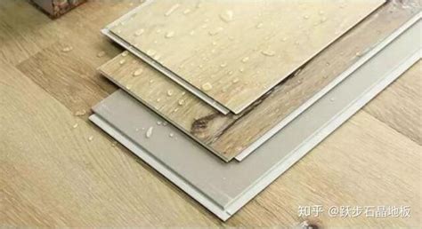石塑地板貼的優缺點是什么(石塑地板為什么不建議家用)縮略圖
