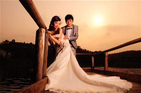 婚紗攝影哪家好(婚紗攝影哪家好前十名排行榜)縮略圖