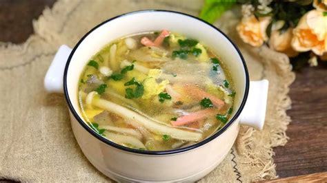 紅菇怎么燉湯營養(yǎng)最高,紅菇的功效與作用縮略圖