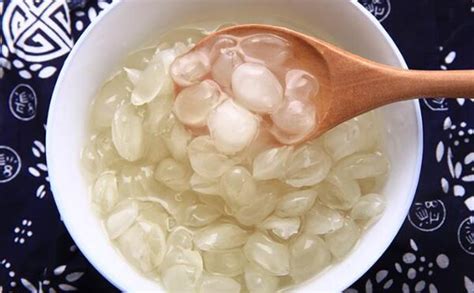 皂角米是哪里長(zhǎng)出來(lái)的(皂角米是怎么生長(zhǎng)出來(lái)的)縮略圖