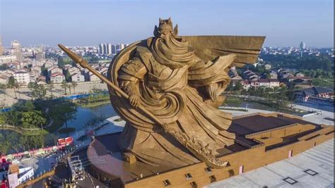 關(guān)公像違建花1.55億搬移(關(guān)公像違建花1.55億搬移在哪里)縮略圖
