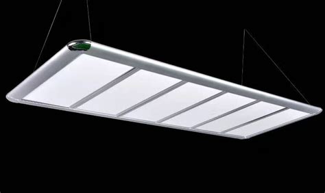 無影燈離臺球桌多高(臺球桌無影燈離地面多高)縮略圖