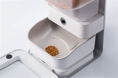 智能寵物喂食器,智能寵物喂食器畢業設計縮略圖