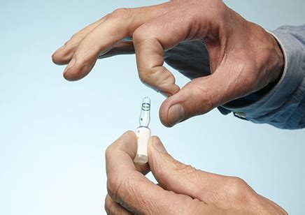 安瓶怎么用 安瓶的正確使用方法(安瓶的正確打開使用方法)縮略圖