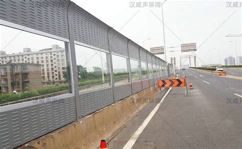 聲屏障生產廠家多少錢(聲屏障包工包料每平方多少錢)縮略圖 聲屏障生產廠家多少錢(聲屏障包工包料每平方多少錢)縮略圖