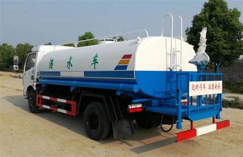 灑水車洗車(灑水車洗車價格表)縮略圖 灑水車洗車(灑水車洗車價格表)縮略圖
