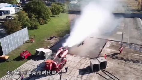 消防車滅火,消防車滅火視頻縮略圖