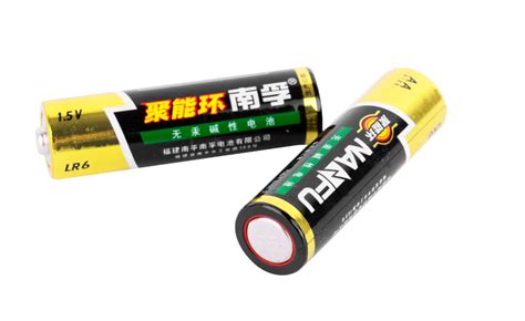 充電電池5號充多長時間(5號電池充電一直紅燈)縮略圖