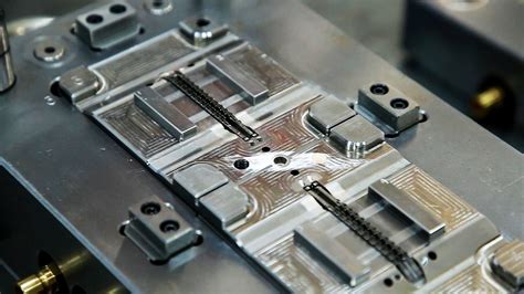 硅膠模具制作方法(硅膠模具制作方法視頻教程)縮略圖