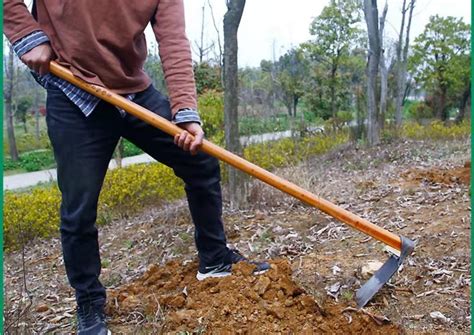 鋤頭用什么鋼最好,鋤頭用軌道鋼好還是錳鋼好縮略圖